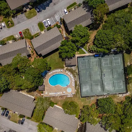 Seascape Lakefront Villas 128- Retreat Yourself